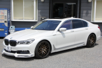 BMW 7シリーズ 740i ﾌﾟﾗｽP ｴﾅｼﾞｰEVOﾎﾞﾃﾞｨｷｯﾄ&20AW ｻﾝﾙｰﾌ 全席ﾋｰﾀｰ黒革 ﾃﾞｨｽﾌﾟﾚｲｷｰ LEDﾍｯﾄﾞﾗｲﾄ ﾊｰﾏﾝｶｰﾄﾞﾝ ﾏｯｻｰｼﾞ&ﾍﾞﾝﾁﾚｰｼｮﾝ HUD 追従ACC ｽﾃｱｻﾎﾟｰﾄ 液晶ﾒｰﾀｰ ﾀｯﾁ画面ﾅﾋﾞ360度ｶﾒﾗ ｿﾌﾄｸﾛｰｽﾞﾄﾞｱ 電動ﾄﾗﾝｸ 2年保証