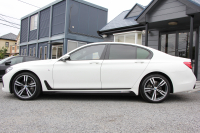 BMW 7シリーズ 740i Mｽﾎﾟｰﾂ ｻﾝﾙｰﾌ 全席ﾋｰﾀｰ黒革 ﾚｰｻﾞｰﾗｲﾄ ﾏｯｻｰｼﾞ&ﾍﾞﾝﾁﾚｰｼｮﾝ 追従ACC HUD ﾀｯﾁ画面HDDﾅﾋﾞTV 360度ｶﾒﾗ 全ﾄﾞｱｿﾌﾄｸﾛｰｽﾞ電動ﾄﾗﾝｸ ｽﾃｱﾘﾝｸﾞｻﾎﾟｰﾄ ｵｰﾄﾊｲﾋﾞｰﾑ 液晶ﾒｰﾀｰ ｵﾌﾟｼｮﾝ20AW 2年保証