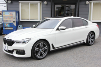 BMW 7シリーズ 740i Mｽﾎﾟｰﾂ ｻﾝﾙｰﾌ 全席ﾋｰﾀｰ黒革 ﾚｰｻﾞｰﾗｲﾄ ﾏｯｻｰｼﾞ&ﾍﾞﾝﾁﾚｰｼｮﾝ 追従ACC HUD ﾀｯﾁ画面HDDﾅﾋﾞTV 360度ｶﾒﾗ 全ﾄﾞｱｿﾌﾄｸﾛｰｽﾞ電動ﾄﾗﾝｸ ｽﾃｱﾘﾝｸﾞｻﾎﾟｰﾄ ｵｰﾄﾊｲﾋﾞｰﾑ 液晶ﾒｰﾀｰ ｵﾌﾟｼｮﾝ20AW 2年保証