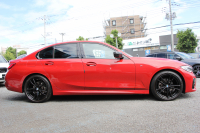 BMW 3シリーズ 320d Xdrive Mｽﾎﾟｰﾂ ｴﾃﾞｨｼｮﾝｻﾝﾗｲｽﾞ50台限定車 ﾋｰﾀｰ黒革 ﾚｰｻﾞｰﾗｲﾄ ｱﾀﾞﾌﾟﾃｨﾌﾞMｻｽ 専用19AW Mﾘｱｽﾎﾟｲﾗｰ Mｼｰﾄﾍﾞﾙﾄ 追従ACC ｽﾃｱﾘﾝｸﾞｻﾎﾟｰﾄ BMWﾗｲﾌﾞｺｯｸﾋﾟｯﾄﾞｱｯﾌﾟﾙｶｰﾌﾟﾚｲ ﾜｲﾔﾚｽ充電 2年保証