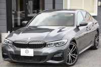 BMW 3シリーズ 320d Xdrive Mｽﾎﾟｰﾂ ﾊｲﾗｲﾝ&ｺﾝﾌｫｰﾄP 4WD ｺﾆｬｯｸﾚｻﾞｰ ｼｰﾄﾋｰﾀｰ ｵﾌﾟｼｮﾝ19AW Pｱｼｽﾄﾌﾟﾗｽ 360度ｶﾒﾗ BMWﾗｲﾌﾞｺｯｸﾋﾟｯﾄﾞﾀｯﾁ画面HDDﾅﾋﾞApplecarplay ﾜｲﾔﾚｽ充電 LEDﾍｯﾄﾞﾗｲﾄ ｵｰﾄﾊｲﾋﾞｰﾑ 追従ACC 電動ﾄﾗﾝｸ Hi-fiｽﾋﾟｰｶｰ 2年保証