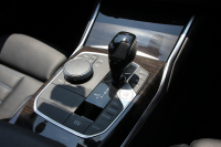 BMW 3シリーズ 330i Mｽﾎﾟｰﾂ ﾃﾞﾋﾞｭｰ&ｺﾝﾌｫｰﾄP ｻﾝﾙｰﾌ 258馬力 ﾋｰﾀｰ黒革 専用青ｽﾃｯﾁ 追従ACC ｽﾃｱｻﾎﾟｰﾄ ｵﾌﾟｼｮﾝ19AW Mｽﾎﾟｰﾂﾌﾞﾚｰｷ LEDﾍｯﾄﾞﾗｲﾄ ｵｰﾄﾊｲﾋﾞｰﾑ 360度ｶﾒﾗ 電動ﾄﾗﾝｸ Hi-fiｽﾋﾟｰｶｰ ﾗｲﾌﾞｺｯｸﾋﾟｯﾄﾞﾌﾞﾗｯｸｷﾄﾞﾆｰｸﾞﾘﾙ 2年保証