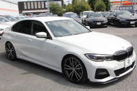 BMW 3シリーズ 320i Mｽﾎﾟｰﾂ ﾊｲﾗｲﾝ ﾌｧｽﾄﾄﾗｯｸ&ｺﾝﾌｫｰﾄP 1ｵｰﾅ ﾋｰﾀｰ黒革 ｱﾀﾞﾌﾟﾃｨﾌﾞMｻｽ Mspﾌﾞﾚｰｷ 19AW 電動ﾄﾗﾝｸ Mﾊﾟﾌｫｰﾏﾝｽｴｱﾛ REMUSﾏﾌﾗｰ Hi-fiｽﾋﾟｰｶｰ 追従ACC ｽﾃｱﾘﾝｸﾞｻﾎﾟｰﾄ ｱｯﾌﾟﾙｶｰﾌﾟﾚｲ ﾀｯﾁ画面HDDﾅﾋﾞLEDﾍｯﾄﾞﾗｲﾄ 2年保証
