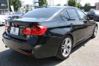 BMW 3シリーズ 320i Mｽﾎﾟｰﾂ 前期最終 追従ACC ETC2.0 衝突軽減ﾌﾞﾚｰｷ 車線逸脱警告 歩行者警告 ﾌﾙｾｸﾞTV ﾀｯﾁﾊﾟｯﾄﾞ対応HDDﾅﾋﾞ専用ｴｱﾛ 18AW ｽﾏｰﾄｷｰ Bluetooth接続 ﾊﾟﾄﾞﾙｼﾌﾄ LEDﾘﾝｸﾞｷｾﾉﾝ 2年保証