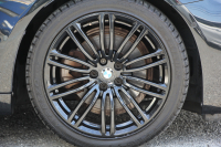 BMW 5シリーズ 523d ﾂｰﾘﾝｸﾞｴﾃﾞｨｼｮﾝﾐｯｼｮﾝｲﾝﾎﾟｯｼﾌﾞﾙ 特別仕様車 ﾊｰﾏﾝｶｰﾄﾞﾝｻﾗｳﾝﾄﾞHUD 専用ﾌﾞﾗｯｸ19AW ﾌﾞﾗｯｸｷﾄﾞﾆｰｸﾞﾘﾙ 追従ACC ｽﾃｱﾘﾝｸﾞｻﾎﾟｰﾄ 360度ｶﾒﾗ Pｱｼｽﾄ ﾀｯﾁ画面HDDﾅﾋﾞTV LEDﾍｯﾄﾞﾗｲﾄ ｵｰﾄﾊｲﾋﾞｰﾑ 2年保証