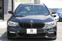 BMW 5シリーズ 523d ﾂｰﾘﾝｸﾞｴﾃﾞｨｼｮﾝﾐｯｼｮﾝｲﾝﾎﾟｯｼﾌﾞﾙ 特別仕様車 ﾊｰﾏﾝｶｰﾄﾞﾝｻﾗｳﾝﾄﾞHUD 専用ﾌﾞﾗｯｸ19AW ﾌﾞﾗｯｸｷﾄﾞﾆｰｸﾞﾘﾙ 追従ACC ｽﾃｱﾘﾝｸﾞｻﾎﾟｰﾄ 360度ｶﾒﾗ Pｱｼｽﾄ ﾀｯﾁ画面HDDﾅﾋﾞTV LEDﾍｯﾄﾞﾗｲﾄ ｵｰﾄﾊｲﾋﾞｰﾑ 2年保証