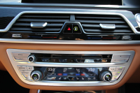 BMW 7シリーズ 740d Xdrive Mｽﾎﾟｰﾂ ﾘｱｺﾝﾌｫｰﾄP 1ｵｰﾅ ﾘｱｴﾝﾀｰﾃｲﾒﾝﾄ ﾘｱﾓﾆﾀｰ ﾀｯﾁｺﾏﾝﾄﾞﾋｰﾄｺﾝﾌｫｰﾄP ｻﾝﾙｰﾌ ﾚｰｻﾞｰﾗｲﾄ ﾃﾞｨｽﾌﾟﾚｲｷｰ ﾘﾓｰﾄﾊﾟｰｷﾝｸﾞﾏｯｻｰｼﾞ&ﾍﾞﾝﾁﾚｰｼｮﾝ ｺﾆｬｯｸﾚｻﾞｰ 360度ｶﾒﾗ 4WD 3.0Lﾃﾞｨｰｾﾞﾙﾀｰﾎﾞ2年保証