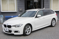 BMW 3シリーズ 320i ﾂｰﾘﾝｸﾞMｽﾎﾟｰﾂ 最終ﾓﾃﾞﾙ 新ｴﾝｼﾞﾝ ｼｰﾄﾋｰﾀｰ LEDﾍｯﾄﾞﾗｲﾄ&ﾃｰﾙ NEWﾙｰﾑﾐﾗｰ 追従ACC ﾚｰﾝﾁｪﾝｼﾞ警告 ﾀｯﾁﾊﾟﾈﾙ対応HDDﾅﾋﾞ Bｶﾒﾗ Bluetooth接続 ﾊﾟﾄﾞﾙｼﾌﾄ 電動ﾄﾗﾝｸ 衝突軽減ﾌﾞﾚｰｷ 車線逸脱警告 歩行者警告 2年保証