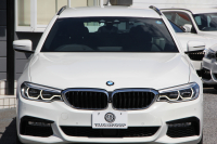 BMW 5シリーズ 540i Xdrive ﾂｰﾘﾝｸﾞMｽﾎﾟｰﾂ ﾃﾞﾋﾞｭｰP 直6ﾀｰﾎﾞ340馬力 4WD 全席ﾋｰﾀｰ黒革 HUD ｿﾌﾄｸﾛｰｽﾞﾄﾞｱ ｼﾞｪｽﾁｬｰC 追従ACC ｽﾃｱﾘﾝｸﾞｻﾎﾟｰﾄ 液晶ﾒｰﾀｰ 専用ｱﾀﾞﾌﾟﾃｨﾌﾞｻｽ LEDﾍｯﾄﾞﾗｲﾄ ｵｰﾄﾊｲﾋﾞｰﾑ 電動ﾄﾗﾝｸ 360度ｶﾒﾗ ﾀｯﾁ画面HDDﾅﾋﾞ2年保証