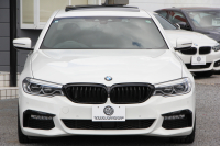 BMW 5シリーズ 540i Xdrive Mｽﾎﾟｰﾂ ｲﾉﾍﾞｰｼｮﾝ&ｺﾝﾌｫｰﾄP 直6ﾀｰﾎﾞ4WD 340馬力 ｻﾝﾙｰﾌ 全席ﾋｰﾀｰ黒革 ﾏｯｻｰｼﾞ&ﾍﾞﾝﾁﾚｰｼｮﾝ ｼﾞｪｽﾁｬｰC 純正可変&ｼｭﾆｯﾂｧｰｻｽ 3Ddesign20AW 液晶ﾒｰﾀｰ HUD 追従ACC LEDﾍｯﾄﾞﾗｲﾄ ﾀｯﾁ画面HDDﾅﾋﾞTV Mspﾌﾞﾚｰｷ 2年保証