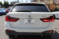 BMW 5シリーズ 530i ﾂｰﾘﾝｸﾞMｽﾎﾟｰﾂ ｾﾚｸﾄP 型式変更後｢ABA-JT20｣ 252馬力 ﾊﾟﾉﾗﾏｻﾝﾙｰﾌ ﾊｰﾏﾝｶｰﾄﾞﾝ 4ｿﾞｰﾝｴｱｺﾝ 全席ﾋｰﾀｰ黒革 HUD 追従ACC ｽﾃｱﾘﾝｸﾞｻﾎﾟｰﾄ 変更後全面液晶ﾒｰﾀｰ ﾀｯﾁ画面HDDﾅﾋﾞTV 360度ｶﾒﾗ 2年保証