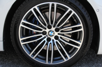 BMW 5シリーズ 530i ﾂｰﾘﾝｸﾞMｽﾎﾟｰﾂ ｾﾚｸﾄP 型式変更後｢ABA-JT20｣ 252馬力 ﾊﾟﾉﾗﾏｻﾝﾙｰﾌ ﾊｰﾏﾝｶｰﾄﾞﾝ 4ｿﾞｰﾝｴｱｺﾝ 全席ﾋｰﾀｰ黒革 HUD 追従ACC ｽﾃｱﾘﾝｸﾞｻﾎﾟｰﾄ 変更後全面液晶ﾒｰﾀｰ ﾀｯﾁ画面HDDﾅﾋﾞTV 360度ｶﾒﾗ 2年保証