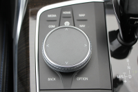 BMW 3シリーズ 320i Mｽﾎﾟｰﾂ ﾃﾞﾋﾞｭｰ&ｺﾝﾌｫｰﾄP ｻﾝﾙｰﾌ ﾋｰﾀｰ黒革 専用ﾌﾞﾙｰｽﾃｯﾁ 19AW 追従ACC ｽﾃｱﾘﾝｸﾞｻﾎﾟｰﾄ LEDﾍｯﾄﾞﾗｲﾄ ｵｰﾄﾊｲﾋﾞｰﾑ 電動ﾄﾗﾝｸ ｱｯﾌﾟﾙｶｰﾌﾟﾚｲ ﾀｯﾁ画面HDDﾅﾋﾞﾜｲﾔﾚｽ充電 Hi-fiｽﾋﾟｰｶｰ Pｱｼｽﾄ 専用ｴｱﾛ 2年保証