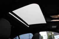 BMW 3シリーズ 320i Mｽﾎﾟｰﾂ ﾃﾞﾋﾞｭｰ&ｺﾝﾌｫｰﾄP ｻﾝﾙｰﾌ ﾋｰﾀｰ黒革 専用ﾌﾞﾙｰｽﾃｯﾁ 19AW 追従ACC ｽﾃｱﾘﾝｸﾞｻﾎﾟｰﾄ LEDﾍｯﾄﾞﾗｲﾄ ｵｰﾄﾊｲﾋﾞｰﾑ 電動ﾄﾗﾝｸ ｱｯﾌﾟﾙｶｰﾌﾟﾚｲ ﾀｯﾁ画面HDDﾅﾋﾞﾜｲﾔﾚｽ充電 Hi-fiｽﾋﾟｰｶｰ Pｱｼｽﾄ 専用ｴｱﾛ 2年保証