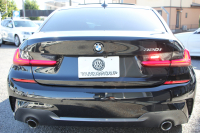 BMW 3シリーズ 320i Mｽﾎﾟｰﾂ ﾃﾞﾋﾞｭｰ&ｺﾝﾌｫｰﾄP ｻﾝﾙｰﾌ ﾋｰﾀｰ黒革 専用ﾌﾞﾙｰｽﾃｯﾁ 19AW 追従ACC ｽﾃｱﾘﾝｸﾞｻﾎﾟｰﾄ LEDﾍｯﾄﾞﾗｲﾄ ｵｰﾄﾊｲﾋﾞｰﾑ 電動ﾄﾗﾝｸ ｱｯﾌﾟﾙｶｰﾌﾟﾚｲ ﾀｯﾁ画面HDDﾅﾋﾞﾜｲﾔﾚｽ充電 Hi-fiｽﾋﾟｰｶｰ Pｱｼｽﾄ 専用ｴｱﾛ 2年保証