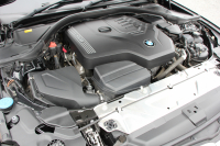 BMW 3シリーズ 320i Mｽﾎﾟｰﾂ ﾃﾞﾋﾞｭｰ&ｺﾝﾌｫｰﾄP ｻﾝﾙｰﾌ ﾋｰﾀｰ黒革 専用ﾌﾞﾙｰｽﾃｯﾁ 19AW 追従ACC ｽﾃｱﾘﾝｸﾞｻﾎﾟｰﾄ LEDﾍｯﾄﾞﾗｲﾄ ｵｰﾄﾊｲﾋﾞｰﾑ 電動ﾄﾗﾝｸ ｱｯﾌﾟﾙｶｰﾌﾟﾚｲ ﾀｯﾁ画面HDDﾅﾋﾞﾜｲﾔﾚｽ充電 Hi-fiｽﾋﾟｰｶｰ Pｱｼｽﾄ 専用ｴｱﾛ 2年保証