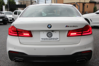 BMW 5シリーズ 530i Mｽﾎﾟｰﾂ ｲﾉﾍﾞｰｼｮﾝP 1ｵｰﾅ 高出力 252馬力 全席ﾋｰﾀｰ黒革 HUD ﾃﾞｨｽﾌﾟﾚｲｷｰ ﾘﾓｰﾄﾊﾟｰｷﾝｸﾞ追従ACC ｽﾃｱﾘﾝｸﾞｻﾎﾟｰﾄ LEDﾍｯﾄﾞﾗｲﾄ ｵｰﾄﾊｲﾋﾞｰﾑ ﾀｯﾁ画面HDDﾅﾋﾞTV ｼﾞｪｽﾁｬｰC 360度ｶﾒﾗ Pｱｼｽﾄﾌﾟﾗｽ 電動ﾄﾗﾝｸ 2年保証