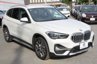 BMW X1 Xdrive18d Xﾗｲﾝ ｴﾃﾞｨｼｮﾝｼﾞｮｲﾌﾟﾗｽ ﾊｲﾗｲﾝ&ｺﾝﾌｫｰﾄP 後期 ﾌｪｲｽﾘﾌﾄ後 真珠色 ﾋｰﾀｰ黒革 追従ACC LEDﾍｯﾄﾞﾗｲﾄ 電動ﾄﾗﾝｸ ﾀｯﾁ画面HDDﾅﾋﾞ衝突軽減ﾌﾞﾚｰｷ 車線逸脱警告 歩行者警告 専用18AW ｳｯﾄﾞﾊﾟﾈﾙ 2年保証