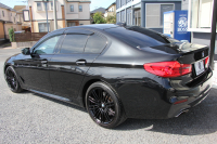 BMW 5シリーズ 530i ｴﾃﾞｨｼｮﾝﾐｯｼｮﾝｲﾝﾎﾟｯｼﾌﾞﾙ 特別仕様車 252馬力 ﾅｲﾄﾌﾞﾙｰﾚｻﾞｰ ｱﾀﾞﾌﾟﾃｨﾌﾞｻｽ ﾊｰﾏﾝｶｰﾄﾞﾝ HUD 追従ACC ｽﾃｱﾘﾝｸﾞｻﾎﾟｰﾄ ﾀｯﾁ画面HDDﾅﾋﾞTV LEDﾍｯﾄﾞﾗｲﾄ ｵｰﾄﾊｲﾋﾞｰﾑ 電動ﾄﾗﾝｸ 360度ｶﾒﾗ 全席ﾋｰﾀｰ 専用ﾌﾞﾗｯｸ19AW 2年保証