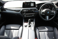 BMW 5シリーズ 523i ﾂｰﾘﾝｸﾞｴﾃﾞｨｼｮﾝﾐｯｼｮﾝｲﾝﾎﾟｯｼﾌﾞﾙ 特別仕様車 ﾅｲﾄﾌﾞﾙｰﾚｻﾞｰ HUD ﾊｰﾏﾝｶｰﾄﾞﾝ 追従ACC ｽﾃｱﾘﾝｸﾞｻﾎﾟｰﾄ ﾀｯﾁ画面HDDﾅﾋﾞTV LEDﾍｯﾄﾞﾗｲﾄ ｵｰﾄﾊｲﾋﾞｰﾑ 電動ﾄﾗﾝｸ 360度ｶﾒﾗ 全席ﾋｰﾀｰ ﾌﾞﾗｯｸ19AW 2年保証