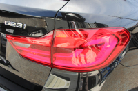 BMW 5シリーズ 523i ﾂｰﾘﾝｸﾞｴﾃﾞｨｼｮﾝﾐｯｼｮﾝｲﾝﾎﾟｯｼﾌﾞﾙ 特別仕様車 ﾅｲﾄﾌﾞﾙｰﾚｻﾞｰ HUD ﾊｰﾏﾝｶｰﾄﾞﾝ 追従ACC ｽﾃｱﾘﾝｸﾞｻﾎﾟｰﾄ ﾀｯﾁ画面HDDﾅﾋﾞTV LEDﾍｯﾄﾞﾗｲﾄ ｵｰﾄﾊｲﾋﾞｰﾑ 電動ﾄﾗﾝｸ 360度ｶﾒﾗ 全席ﾋｰﾀｰ ﾌﾞﾗｯｸ19AW 2年保証