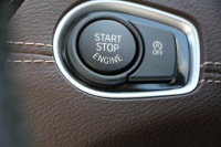 BMW X1 Xdrive18d Xﾗｲﾝ ﾊｲﾗｲﾝ ｾﾚｸﾄ&ｺﾝﾌｫｰﾄP 後期 ﾌｪｲｽﾘﾌﾄ後 1ｵｰﾅ ﾊﾟﾉﾗﾏｻﾝﾙｰﾌ 追従ACC ﾓｶﾚｻﾞｰ ﾋｰﾀｰ&電動ｼｰﾄ ﾜｲﾔﾚｽ充電 電動ﾄﾗﾝｸ ﾀｯﾁ画面HDDﾅﾋﾞPｱｼｽﾄ LEDﾍｯﾄﾞﾗｲﾄ Hi-fiｽﾋﾟｰｶｰ 衝突軽減ﾌﾞﾚｰｷ 車線逸脱警告 歩行者警告 2年保証