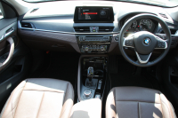 BMW X1 Xdrive18d Xﾗｲﾝ ﾊｲﾗｲﾝ ｾﾚｸﾄ&ｺﾝﾌｫｰﾄP 後期 ﾌｪｲｽﾘﾌﾄ後 1ｵｰﾅ ﾊﾟﾉﾗﾏｻﾝﾙｰﾌ 追従ACC ﾓｶﾚｻﾞｰ ﾋｰﾀｰ&電動ｼｰﾄ ﾜｲﾔﾚｽ充電 電動ﾄﾗﾝｸ ﾀｯﾁ画面HDDﾅﾋﾞPｱｼｽﾄ LEDﾍｯﾄﾞﾗｲﾄ Hi-fiｽﾋﾟｰｶｰ 衝突軽減ﾌﾞﾚｰｷ 車線逸脱警告 歩行者警告 2年保証