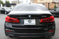 BMW 5シリーズ 530i ｴﾃﾞｨｼｮﾝﾐｯｼｮﾝｲﾝﾎﾟｯｼﾌﾞﾙ 特別仕様車 252馬力 ﾅｲﾄﾌﾞﾙｰﾚｻﾞｰ ｱﾀﾞﾌﾟﾃｨﾌﾞｻｽ ﾊｰﾏﾝｶｰﾄﾞﾝ HUD 追従ACC ｽﾃｱﾘﾝｸﾞｻﾎﾟｰﾄ ﾀｯﾁ画面HDDﾅﾋﾞTV LEDﾍｯﾄﾞﾗｲﾄ ｵｰﾄﾊｲﾋﾞｰﾑ 電動ﾄﾗﾝｸ 360度ｶﾒﾗ 全席ﾋｰﾀｰ 専用ﾌﾞﾗｯｸ19AW 2年保証