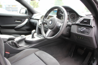 BMW 4シリーズ 420i ｸﾞﾗﾝｸｰﾍﾟMｽﾎﾟｰﾂ 中期 新ｴﾝｼﾞﾝ 追従ACC ﾚｰﾝﾁｪﾝｼﾞ警告 衝突軽減ﾌﾞﾚｰｷ 車線逸脱警告 歩行者警告 ﾀｯﾁﾊﾟｯﾄﾞ対応HDDﾅﾋﾞBｶﾒﾗ Bluetooth接続 電動ﾄﾗﾝｸ ｽﾏｰﾄｷｰ ﾊﾟﾄﾞﾙｼﾌﾄ 専用ｴｱﾛ 2年保証