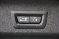 BMW 5シリーズ 530i ﾂｰﾘﾝｸﾞMｽﾎﾟｰﾂ ｾﾚｸﾄP 1ｵｰﾅ 型式変更後｢ABA-JT20｣ 252馬力 ﾊﾟﾉﾗﾏｻﾝﾙｰﾌ ﾊｰﾏﾝｶｰﾄﾞﾝ 4ｿﾞｰﾝｴｱｺﾝ 全席ﾋｰﾀｰ黒革 HUD 追従ACC ｽﾃｱﾘﾝｸﾞｻﾎﾟｰﾄ 変更後全面液晶ﾒｰﾀｰ ﾀｯﾁ画面HDDﾅﾋﾞTV 360度ｶﾒﾗ 2年保証