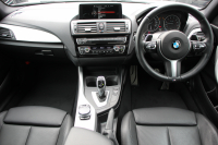 BMW 2シリーズ M235i ｸｰﾍﾟﾋｰﾀｰ黒革 326馬力 直6ﾀｰﾎﾞ8速AT 真珠色 N55ｴﾝｼﾞﾝ ｱﾀﾞﾌﾟﾃｨﾌﾞMｻｽ 衝突軽減ﾌﾞﾚｰｷ 車線逸脱警告 歩行者警告 ﾌﾞﾚｰｷ付ｸﾙｺﾝ HDDﾅﾋﾞBｶﾒﾗ&ﾘｱPDCｾﾝｻｰ Bluetooth接続 2ｿﾞｰﾝｴｱｺﾝ 2年保証