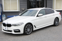 BMW 5シリーズ 523d Mｽﾎﾟｰﾂ ﾊｲﾗｲﾝ 全席ﾋｰﾀｰ黒革 HUD ｶﾀﾛｸﾞ燃費21.5km/L 追従ACC ｽﾃｱﾘﾝｸﾞｻﾎﾟｰﾄ LEDﾍｯﾄﾞﾗｲﾄ ｵｰﾄﾊｲﾋﾞｰﾑ 液晶ﾒｰﾀｰ 360度ｶﾒﾗ ﾀｯﾁ画面HDDﾅﾋﾞTV 専用ｴｱﾛ 19AW 電動ﾄﾗﾝｸ ｽﾏｰﾄｷｰ ﾊﾟﾄﾞﾙｼﾌﾄ 2年保証