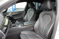 BMW 5シリーズ 523d Mｽﾎﾟｰﾂ ﾊｲﾗｲﾝ 全席ﾋｰﾀｰ黒革 HUD ｶﾀﾛｸﾞ燃費21.5km/L 追従ACC ｽﾃｱﾘﾝｸﾞｻﾎﾟｰﾄ LEDﾍｯﾄﾞﾗｲﾄ ｵｰﾄﾊｲﾋﾞｰﾑ 液晶ﾒｰﾀｰ 360度ｶﾒﾗ ﾀｯﾁ画面HDDﾅﾋﾞTV 専用ｴｱﾛ 19AW 電動ﾄﾗﾝｸ ｽﾏｰﾄｷｰ ﾊﾟﾄﾞﾙｼﾌﾄ 2年保証