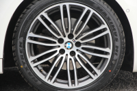 BMW 5シリーズ 523i Mｽﾎﾟｰﾂ ﾊｲﾗｲﾝ ｲﾉﾍﾞｰｼｮﾝP ｻﾝﾙｰﾌ 全席ﾋｰﾀｰ黒革 ﾃﾞｨｽﾌﾟﾚｲｷｰ HUD ｼﾞｪｽﾁｬｰC ﾜｲﾔﾚｽ充電 追従ACC ｽﾃｱﾘﾝｸﾞｻﾎﾟｰﾄ ﾀｯﾁ画面HDDﾅﾋﾞTV LEDﾍｯﾄﾞﾗｲﾄ ｵｰﾄﾊｲﾋﾞｰﾑ 360度ｶﾒﾗ 19AW 電動ﾄﾗﾝｸ 2年保証