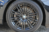 BMW 5シリーズ 523d ｴﾃﾞｨｼｮﾝﾐｯｼｮﾝｲﾝﾎﾟｯｼﾌﾞﾙ 特別仕様車 ﾊｰﾏﾝｶｰﾄﾞﾝｻﾗｳﾝﾄﾞHUD 専用ﾌﾞﾗｯｸ19AW ﾌﾞﾗｯｸｷﾄﾞﾆｰｸﾞﾘﾙ 追従ACC ｽﾃｱﾘﾝｸﾞｻﾎﾟｰﾄ 360度ｶﾒﾗ Pｱｼｽﾄ ﾀｯﾁ画面HDDﾅﾋﾞTV LEDﾍｯﾄﾞﾗｲﾄ ｵｰﾄﾊｲﾋﾞｰﾑ 電動ﾄﾗﾝｸ 2年保証