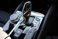 BMW 5シリーズ 523d ｴﾃﾞｨｼｮﾝﾐｯｼｮﾝｲﾝﾎﾟｯｼﾌﾞﾙ 特別仕様車 ﾊｰﾏﾝｶｰﾄﾞﾝｻﾗｳﾝﾄﾞHUD 専用ﾌﾞﾗｯｸ19AW ﾌﾞﾗｯｸｷﾄﾞﾆｰｸﾞﾘﾙ 追従ACC ｽﾃｱﾘﾝｸﾞｻﾎﾟｰﾄ 360度ｶﾒﾗ Pｱｼｽﾄ ﾀｯﾁ画面HDDﾅﾋﾞTV LEDﾍｯﾄﾞﾗｲﾄ ｵｰﾄﾊｲﾋﾞｰﾑ 電動ﾄﾗﾝｸ 2年保証