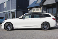 BMW 3シリーズ 320i ﾂｰﾘﾝｸﾞMｽﾎﾟｰﾂ ﾊｲﾗｲﾝ ｺﾆｬｯｸﾚｻﾞｰ ｼｰﾄﾋｰﾀｰ Pｱｼｽﾄﾌﾟﾗｽ 360度ｶﾒﾗ ﾀｯﾁ画面HDDﾅﾋﾞLEDﾍｯﾄﾞﾗｲﾄ ｵｰﾄﾊｲﾋﾞｰﾑ 追従ACC ｽﾃｱﾘﾝｸﾞｻﾎﾟｰﾄ ｱﾝﾋﾞｴﾝﾄﾗｲﾄ 電動ﾄﾗﾝｸ ｱｸﾃｨﾌﾞPDC緊急ﾌﾞﾚｰｷ 専用ｴｱﾛ 2年保証