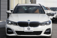 BMW 3シリーズ 320i ﾂｰﾘﾝｸﾞMｽﾎﾟｰﾂ ﾊｲﾗｲﾝ ｺﾆｬｯｸﾚｻﾞｰ ｼｰﾄﾋｰﾀｰ Pｱｼｽﾄﾌﾟﾗｽ 360度ｶﾒﾗ ﾀｯﾁ画面HDDﾅﾋﾞLEDﾍｯﾄﾞﾗｲﾄ ｵｰﾄﾊｲﾋﾞｰﾑ 追従ACC ｽﾃｱﾘﾝｸﾞｻﾎﾟｰﾄ ｱﾝﾋﾞｴﾝﾄﾗｲﾄ 電動ﾄﾗﾝｸ ｱｸﾃｨﾌﾞPDC緊急ﾌﾞﾚｰｷ 専用ｴｱﾛ 2年保証