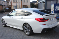 BMW 6シリーズ 630i ｸﾞﾗﾝﾂｰﾘｽﾓ Mｽﾎﾟｰﾂ ｾﾚｸﾄP 1ｵﾅ 真珠色 ﾊﾟﾉﾗﾏｻﾝﾙｰﾌ 全席ﾋｰﾀｰ黒革 ﾘｱｼｰﾄ電動可倒調整 ﾊｰﾏﾝｶｰﾄﾞﾝｻﾗｳﾝﾄﾞ4ｿﾞｰﾝｴｱｺﾝ 追従ACC HUD LEDﾍｯﾄﾞﾗｲﾄ 360度ｶﾒﾗ ﾀｯﾁ画面HDDﾅﾋﾞ電動ﾄﾗﾝｸ Mｽﾎﾟｰﾂﾌﾞﾚ-ｷ 2年保証