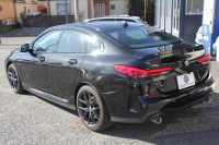 BMW 2シリーズ 218d ｸﾞﾗﾝｸｰﾍﾟMｽﾎﾟｰﾂ 受注生産ｵﾌﾟｼｮﾝMｽﾎﾟｰﾂﾌﾟﾗｽP Mｽﾎﾟｰﾂｼｰﾄ Mｼｰﾄﾍﾞﾙﾄ Mﾘｱｽﾎﾟｲﾗｰ Mｽﾎﾟｰﾂﾌﾞﾚｰｷ 専用18AW 追従ACC ｱｯﾌﾟﾙｶｰﾌﾟﾚｲ idriveﾅﾋﾞｹﾞｰｼｮﾝP BMWﾗｲﾌﾞｺｯｸﾋﾟｯﾄﾞAI音声会話 2年保証