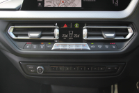 BMW 2シリーズ M235i Xdrive ｸﾞﾗﾝｸｰﾍﾟﾃﾞﾋﾞｭｰP 306馬力 4WD ﾋｰﾀｰ黒革 Mｽﾎﾟｰﾂｼｰﾄ Mｼｰﾄﾍﾞﾙﾄ ｱﾀﾞﾌﾟﾃｨﾌﾞｻｽ 追従ACC 3Ddesignﾌﾛﾝﾄｽﾎﾟｲﾗｰ MPerformance18AW&ｽﾃｱﾘﾝｸﾞｱｯﾌﾟﾙｶｰﾌﾟﾚｲ LEDﾍｯﾄﾞﾗｲﾄ ｵｰﾄﾊｲﾋﾞｰﾑ 2年保証