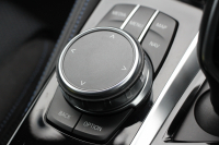 BMW 5シリーズ 523i ﾂｰﾘﾝｸﾞﾌﾞﾗｯｸｱｳﾄ 特別仕様車 HUD ﾊｰﾏﾝｶｰﾄﾞﾝ 追従ACC ｽﾃｱﾘﾝｸﾞｻﾎﾟｰﾄ LEDﾍｯﾄﾞﾗｲﾄ ｵｰﾄﾊｲﾋﾞｰﾑ ﾀｯﾁ画面HDDﾅﾋﾞTV 360度ﾊﾟﾉﾗﾏｶﾒﾗ Pｱｼｽﾄﾌﾟﾗｽ 電動ﾄﾗﾝｸ ﾌﾞﾗｯｸ19AW 液晶ﾒｰﾀｰ ｽﾏｰﾄｷｰ 2年保証