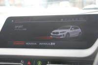 BMW 1シリーズ 118d Mｽﾎﾟｰﾂ ｴﾃﾞｨｼｮﾝｼﾞｮｲﾌﾟﾗｽ ｺﾝﾌｫｰﾄP 1ｵｰﾅ 追従ACC 電動ﾘｱｹﾞｰﾄ idriveﾅﾋﾞｹﾞｰｼｮﾝP BMWﾗｲﾌﾞｺｯｸﾋﾟｯﾄ ｱｯﾌﾟﾙｶｰﾌﾟﾚｲ ﾒﾓﾘｰ付電動ﾊｰﾌﾚｻﾞｰ ｽﾄﾚｰｼﾞﾊﾟｯｹｰｼﾞｲﾙﾐﾎﾞｽﾄﾝﾄﾘﾑ LEDﾍｯﾄﾞﾗｲﾄ Pｱｼｽﾄ 18AW 専用ｴｱﾛ 2年保証