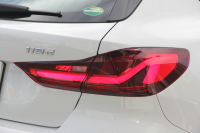 BMW 1シリーズ 118d Mｽﾎﾟｰﾂ ｴﾃﾞｨｼｮﾝｼﾞｮｲﾌﾟﾗｽ ｺﾝﾌｫｰﾄP 1ｵｰﾅ 追従ACC 電動ﾘｱｹﾞｰﾄ idriveﾅﾋﾞｹﾞｰｼｮﾝP BMWﾗｲﾌﾞｺｯｸﾋﾟｯﾄ ｱｯﾌﾟﾙｶｰﾌﾟﾚｲ ﾒﾓﾘｰ付電動ﾊｰﾌﾚｻﾞｰ ｽﾄﾚｰｼﾞﾊﾟｯｹｰｼﾞｲﾙﾐﾎﾞｽﾄﾝﾄﾘﾑ LEDﾍｯﾄﾞﾗｲﾄ Pｱｼｽﾄ 18AW 専用ｴｱﾛ 2年保証