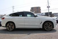 BMW X4 M40i 1ｵｰﾅ ﾊﾟﾉﾗﾏｻﾝﾙｰﾌ 全席ﾋｰﾀｰ黒革 360馬力 直6ﾀｰﾎﾞｱﾀﾞﾌﾟﾃｨﾌﾞMｻｽ Mspﾌﾞﾚｰｷ 液晶ﾒｰﾀｰ 360度ｶﾒﾗ Pｱｼｽﾄ ﾀｯﾁ画面HDDﾅﾋﾞTV LEDﾍｯﾄﾞﾗｲﾄ ｵｰﾄﾊｲﾋﾞｰﾑ 電動ﾄﾗﾝｸ 専用21AW&ﾃﾞﾌ 2年保証