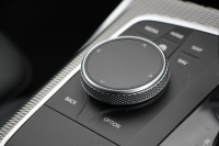 BMW 3シリーズ 320d Xdrive Mｽﾎﾟｰﾂ ｴﾃﾞｨｼｮﾝｻﾝﾗｲｽﾞ50台限定車 ﾋｰﾀｰ黒革 ﾚｰｻﾞｰﾗｲﾄ ｱﾀﾞﾌﾟﾃｨﾌﾞMｻｽ 専用19AW Mﾘｱｽﾎﾟｲﾗｰ Mｼｰﾄﾍﾞﾙﾄ 追従ACC ｽﾃｱﾘﾝｸﾞｻﾎﾟｰﾄ BMWﾗｲﾌﾞｺｯｸﾋﾟｯﾄﾞｱｯﾌﾟﾙｶｰﾌﾟﾚｲ ﾜｲﾔﾚｽ充電 2年保証