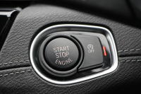 BMW X1 Xdrive18d Xﾗｲﾝ ｴﾃﾞｨｼｮﾝｼﾞｮｲﾌﾟﾗｽ ﾊｲﾗｲﾝ&ｺﾝﾌｫｰﾄP 後期 ﾌｪｲｽﾘﾌﾄ後 真珠色 ﾋｰﾀｰ黒革 追従ACC ﾌﾙｾｸﾞTV LEDﾍｯﾄﾞﾗｲﾄ 電動ﾄﾗﾝｸ ﾀｯﾁ画面HDDﾅﾋﾞ衝突軽減ﾌﾞﾚｰｷ 車線逸脱警告 歩行者警告 専用18AW ｳｯﾄﾞﾊﾟﾈﾙ 2年保証