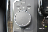 BMW 3シリーズ 330i Mｽﾎﾟｰﾂ ﾃﾞﾋﾞｭｰ&ｺﾝﾌｫｰﾄP 高出力 258馬力 ﾋｰﾀｰ黒革 専用ﾌﾞﾙｰｽﾃｯﾁ HUD 追従ACC ｽﾃｱﾘﾝｸﾞｻﾎﾟｰﾄ Mｽﾎﾟｰﾂﾌﾞﾚｰｷ ﾚｲｽﾞ19AW 3Dﾃﾞｻﾞｲﾝｴｱﾛ LEDﾍｯﾄﾞﾗｲﾄ ｵｰﾄﾊｲﾋﾞｰﾑ 360度ｶﾒﾗ 電動ﾄﾗﾝｸ Hi-fiｽﾋﾟｰｶｰ BMWﾗｲﾌﾞｺｯｸﾋﾟｯﾄ 2年保証