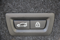 BMW 5シリーズ 523d ｾﾚﾌﾞﾚｰｼｮﾝｴﾃﾞｨｼｮﾝﾊﾞﾛﾝ 限定車 最終ﾓﾃﾞﾙ ｵｲｽﾀｰﾚｻﾞｰ 液晶ﾒｰﾀｰ LEDﾍｯﾄﾞﾗｲﾄ 19AW ｿﾌﾄｸﾛｰｽﾞﾄﾞｱ 電動ﾄﾗﾝｸ 追従ACC ﾚｰﾝﾁｪﾝｼﾞ警告 衝突軽減ﾌﾞﾚｰｷ iﾄﾞﾗｲﾌﾞHDDﾅﾋﾞ地ﾃﾞｼﾞTV Bｶﾒﾗ Mｽﾎﾟｰﾂｴｱﾛ 2年保証