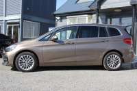 BMW 2シリーズ 218d ｸﾞﾗﾝﾂｱﾗｰ ﾗｸﾞｼﾞｭｱﾘｰ 後期 ﾌｪｲｽﾘﾌﾄ後 3列7人乗り ADｱｸﾃｨﾌﾞｾｰﾌﾃｨ&ｺﾝﾌｫｰﾄP 追従ACC HUD 受注生産OPｵｲｽﾀｰﾚｻﾞｰ 電動ﾄﾗﾝｸ LEDﾍｯﾄﾞﾗｲﾄ ﾒﾓﾘｰ付電動ｼｰﾄ ﾀｯﾁ画面HDDﾅﾋﾞﾊﾟｰｷﾝｸﾞｱｼｽﾄ 2年保証